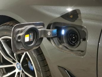 BMW 5 Series 2.0 530e 12kWh M Sport Plug-in Steptronic (292 ps) - LED HEADLIG