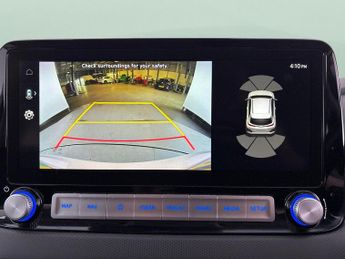 Hyundai Kona 64kWh Premium (10.5kW Charger) (204 ps) - UPGRADED SOUND - LED