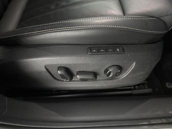Skoda Superb 1.4 TSI iV 13kWh SE L Plug-in DSG (218 ps) - LED - SMARTLINK - N