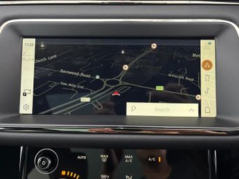 Land Rover Range Rover Evoque 2.0 D200 MHEV R-Dynamic SE 4WD (204 ps) - CARPLAY - KEYLESS ENTR