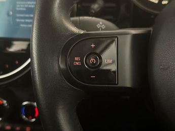 Mini Electric Hatch Cooper SE 32.6kWh Level 1 (184 ps) - PERFORMANCE CONTROL - BLUET