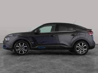 Citroen e-C4 50kWh Shine Plus (136 ps) - HEATED STEERING - BLIND SPOT ASSIST 