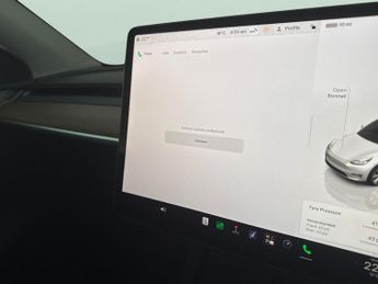 Tesla Model Y SUV RWD (346 ps) - HEATED STEERING - WIFI - BLIND SPOT ASSIST