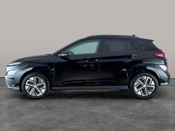 Hyundai Kona 64kWh Premium (10.5kW Charger) (204 ps) - HEATED SEATS - HEATED 