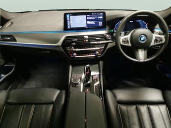 BMW 5 Series 2.0 530e 12kWh M Sport Plug-in Steptronic (292 ps) - LED HEADLIG
