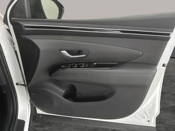 Hyundai Tucson 1.6 h T-GDi Premium (230 ps) - HEATED STEERING - BLIND SPOT ASSI