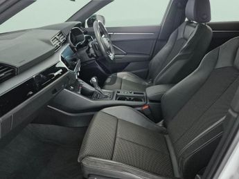 Audi Q3 1.5 TFSI CoD 35 Black Edition Sportback S Tronic (150 ps) - BLAC