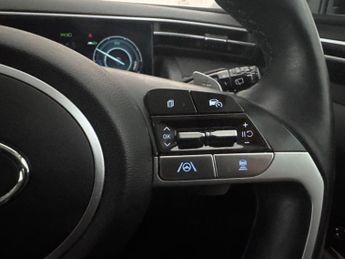 Hyundai Tucson 1.6 h T-GDi Premium (230 ps) - HEATED STEERING - BLIND SPOT ASSI