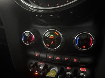 Mini Electric Hatch Cooper SE 32.6kWh Level 1 (184 ps) - PERFORMANCE CONTROL - BLUET