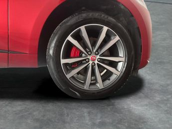 Jaguar F-PACE 2.0 D200 MHEV R-Dynamic SE AWD (204 ps) - MERIDIAN AUDIO - REVER