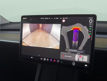 Tesla Model Y SUV RWD (346 ps) - HEATED STEERING - BLIND SPOT ASSIST - WIFI