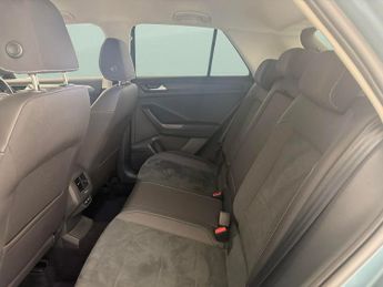 Volkswagen T-Roc 2.0 TSI Style DSG 4Motion (190 ps) - SAT NAV - DIGITAL COCKPIT