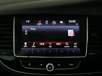 Vauxhall Mokka X 1.4i Turbo Design Nav (140 ps) - CRUISE - CLIMATE CONTROL - DAB