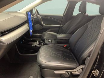 Ford Mustang Mach-e Standard Range 70kWh Automatic (269 ps) - ADAPTIVE CRUISE - APPL