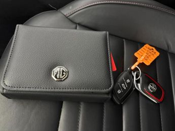 MG Mg Hs 1.5 T-GDI Trophy DCT (162 ps) - KEYLESS ENTRY - LED - REVERSE CA