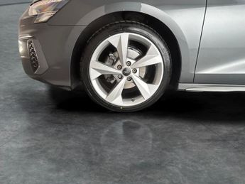 Audi A3 1.0 TFSI 30 S line S Tronic (110 ps) LANE DEPARTURE - SIGN RECOG