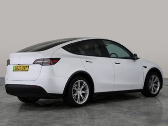 Tesla Model Y SUV RWD (346 ps) - HEATED STEERING - WIFI - BLIND SPOT ASSIST