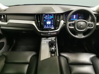 Volvo XC60 2.0h T6 Recharge 18.8kWh Plus Plug-in AWD (350 ps) - ADAPT CRUIS