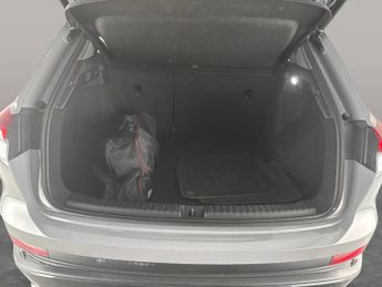 Audi Q4 E-tron 50 Sport quattro 82kWh (299 ps) NAV - LED LIGHTS - LANE DEPARTUR