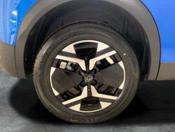 Peugeot 2008 1.2 PureTech GT EAT (130 ps) - LED - REVERSE CAM - BLUETOOTH