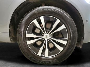 Volvo XC60 2.0h T6 Recharge 11.6kWh Inscription Expression Plug-in AWD (340