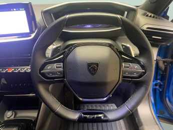 Peugeot 2008 1.2 PureTech GT EAT (130 ps) - LED - REVERSE CAM - BLUETOOTH