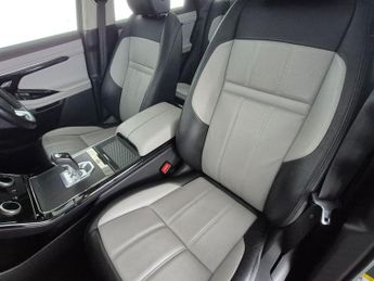 Land Rover Range Rover Evoque 1.5 P300e 12.2kWh R-Dynamic S Plug-in 4WD (309 ps) - LANE DEPART