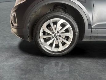 Volkswagen T-Roc 1.5 TSI Match DSG (150 ps) - ASSISTANCE PACK - PARK SENSORS - PA