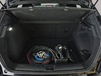 MG Mg4 51kWh SE (170 ps) - FABRIC - BLACK - CARPLAY - LED