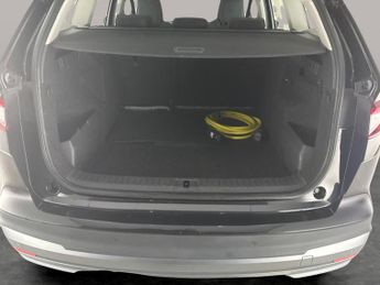Skoda Enyaq iV 62kWh 60 (DC120kW) (179 ps) - PARK SENSORS - DAB