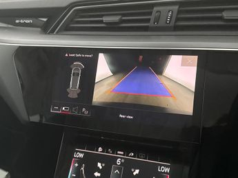 Audi e-tron 50 Technik quattro 71.2kWh (313 ps) - ADJUSTABLE SUSPENSION