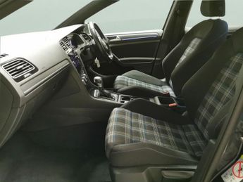 Volkswagen Golf 1.4 TSI 8.7kWh GTE Plug-in DSG (204 ps) - BLUETOOTH - PADDLE SHI