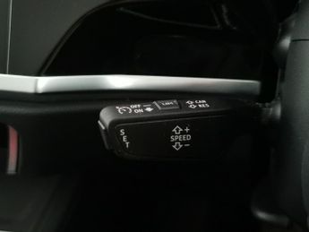 Audi Q3 45 TFSI e Technik S Tronic [Comfort+Sound Pk] - HEATED LEATHER