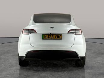 Tesla Model Y SUV RWD (346 ps) - HEATED STEERING - WIFI - BLIND SPOT ASSIST