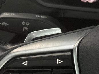 Audi e-tron 50 Technik quattro 71.2kWh (313 ps) - DRIVER MEMORY SEAT - LANE 
