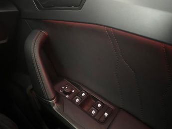 Cupra Formentor 1.4 eHybrid 12.8kWh V1 Plug-in DSG (204 ps) - KEYLESS ENTRY - LE