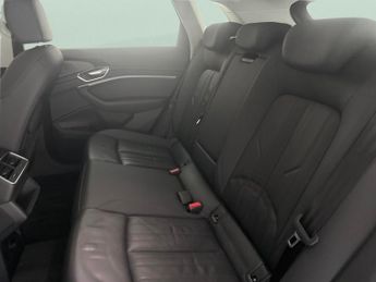 Audi e-tron 50 Technik quattro 71.2kWh (313 ps) - ADJUSTABLE SUSPENSION