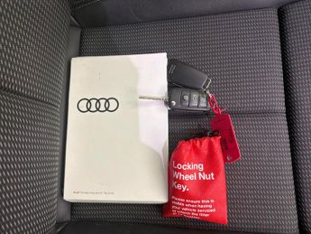 Audi Q3 1.4 TFSIe 45 Vorsprung Sportback Plug-in S Tronic 13kWh (245 ps)