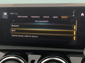 Mercedes-Benz CLA 1.3 CLA180 AMG Line Coupe 7G-DCT (136 ps) - KEYLESS ENTRY - APPL