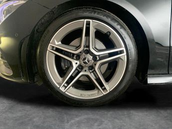 Mercedes-Benz CLA 1.3 CLA180 AMG Line Coupe 7G-DCT (136 ps) - KEYLESS ENTRY - APPL