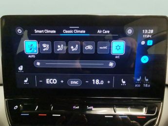 Volkswagen ID.4 Pure 52kWh Life (148 ps) - ACTIVE LANE ASSIST - PARK ASSIST - LE