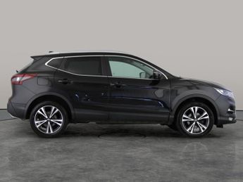 Nissan Qashqai 1.3 DIG-T N-Connecta DCT (160 ps) - REVERSE CAM - NAV - LANE DEP