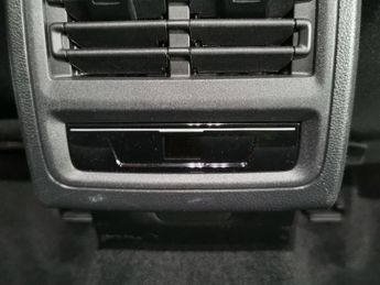 Volkswagen Golf 2.0 TSI GTI DSG (245 ps) - LED - ALCANTARA - HEATED STEERING