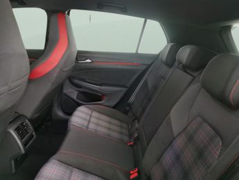 Volkswagen Golf 2.0 TSI GTI DSG (245 ps) - LED - ALCANTARA - HEATED STEERING