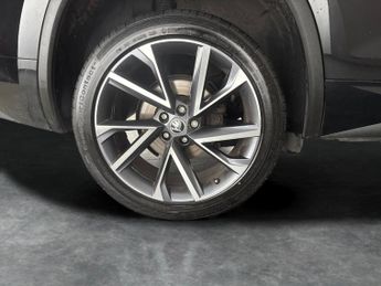 Skoda Kodiaq 1.5 TSI ACT SportLine DSG (7 Seat) (150 ps) - DRIVER MEMORY SEAT