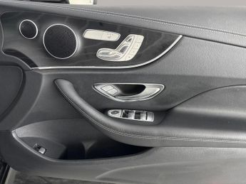 Mercedes-Benz E Class 2.0 E220d AMG Line (Premium) Coupe G-Tronic+ (194 ps) - 360 CAM 