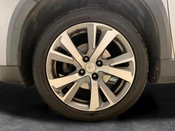 Peugeot 2008 1.2 PureTech GPF Allure EAT (110 ps) - USB AUDIO - ISOFIX - ANDR