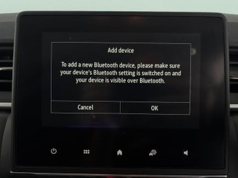 Renault Captur 1.6 E-TECH evolution (145 ps) - COMFORT ACCESS - CRUISE - SPEED 