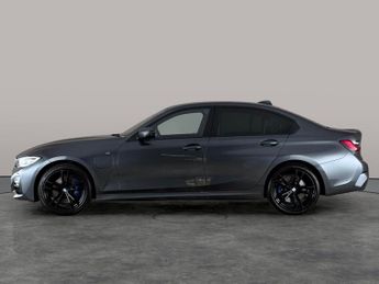 BMW 3 Series 2.0 330e 12kWh M Sport Plug-in (292 ps) - WIRELESS CHARGER - TEC