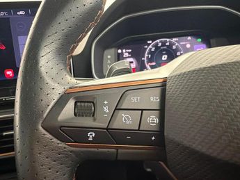 Cupra Leon 1.5 eTSI EVO V1 DSG (150 ps) - LED - REVERSE CAM - NAV